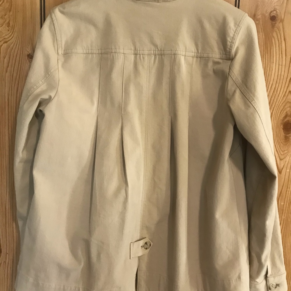 Jacket - Picture 2 of 4